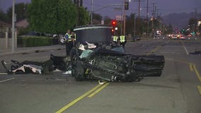 Woman killed in 3-vehicle crash in Winnetka
