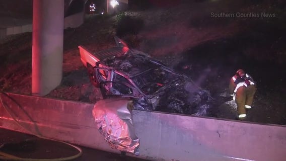 2 killed in fiery crash on freeway transition road
