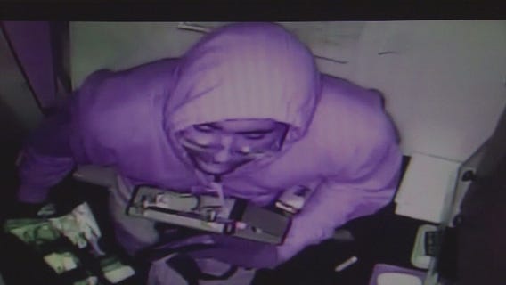 $400K worth of items stolen from West Hollywood jewelry store