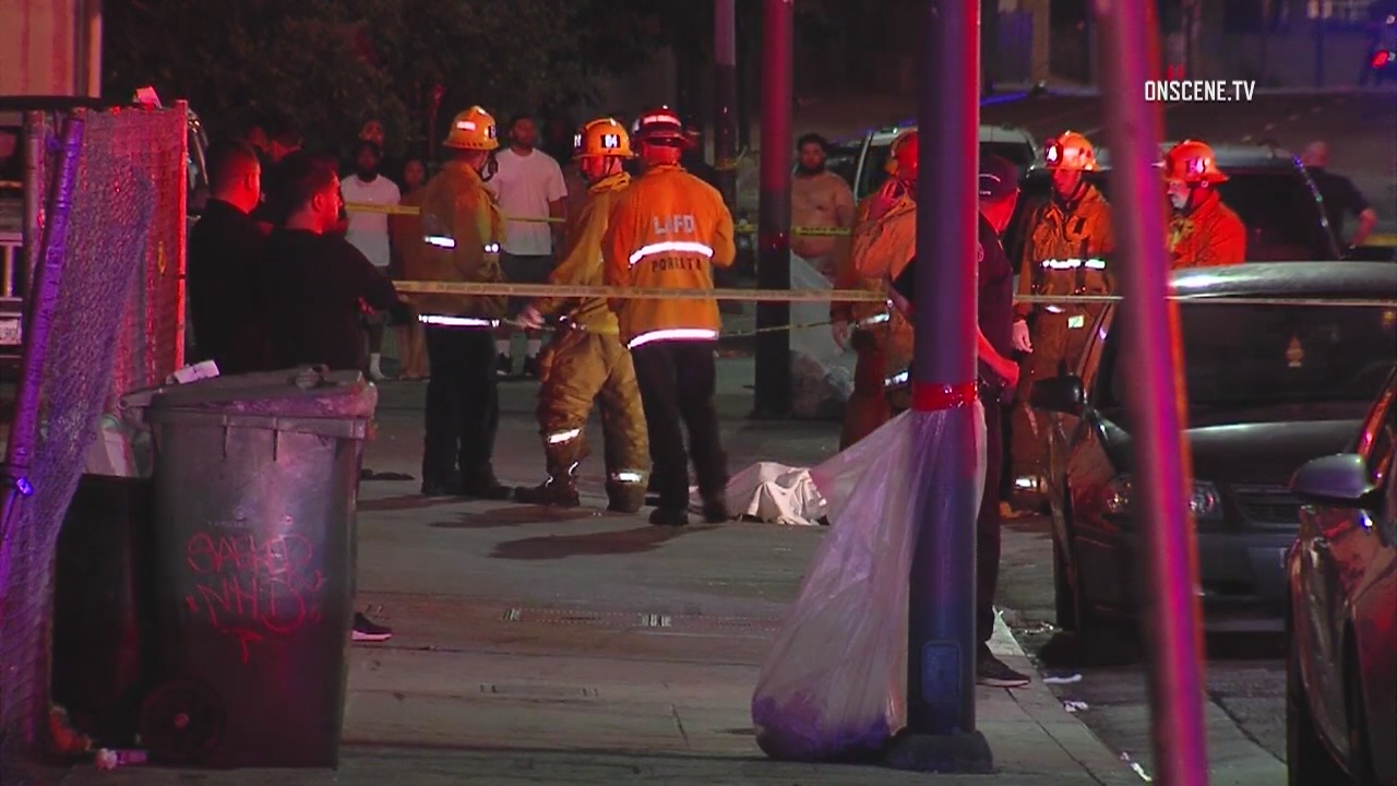 1 killed, 3 hurt in shooting near South LA pot dispensary