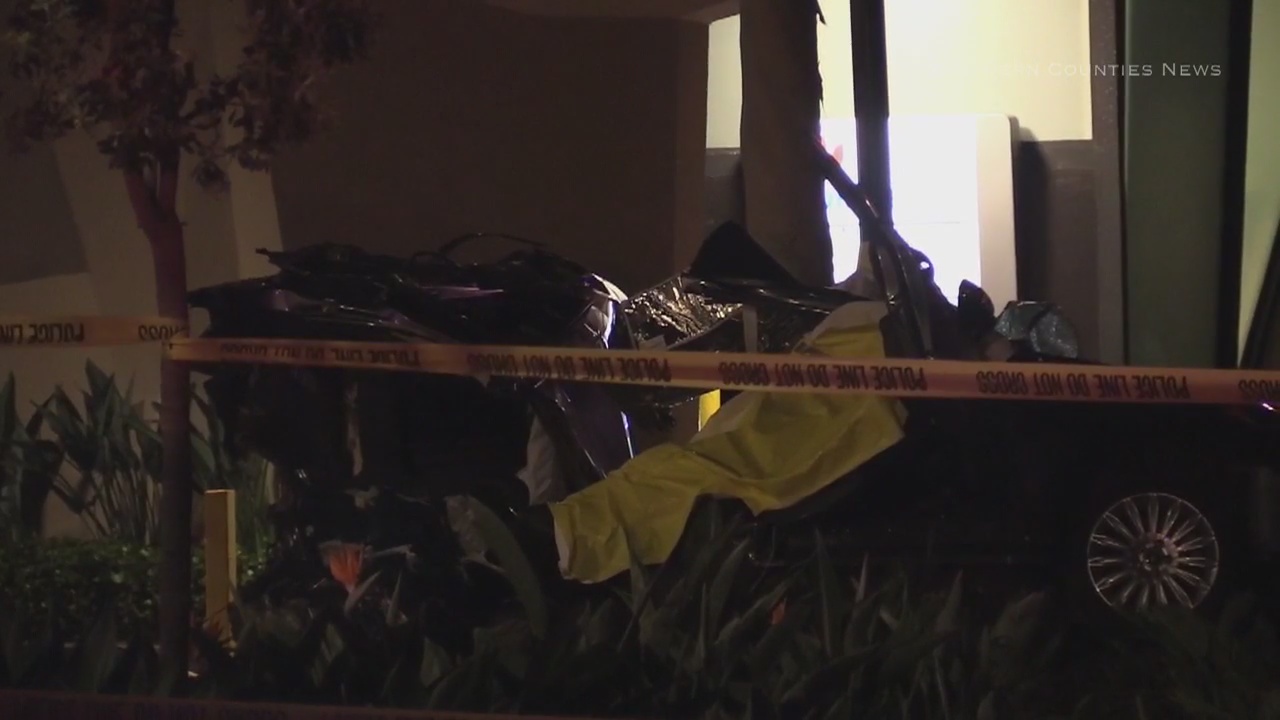 Woman killed when car crashes into pole in Newport Beach