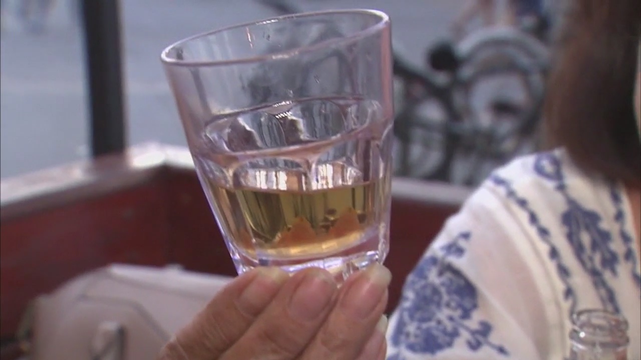 'Angel Shots' offered at Hermosa Beach bar