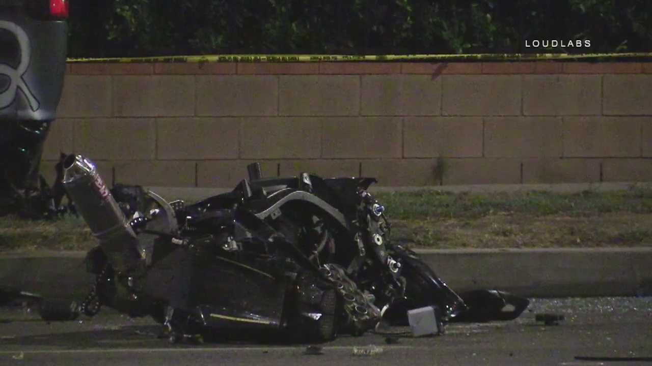 Motorcyclist killed in Winnetka hit-and-run crash