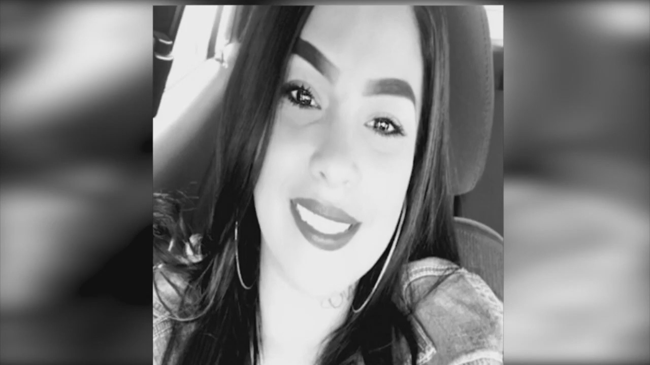 Estranged husband sought in murder of pregnant wife