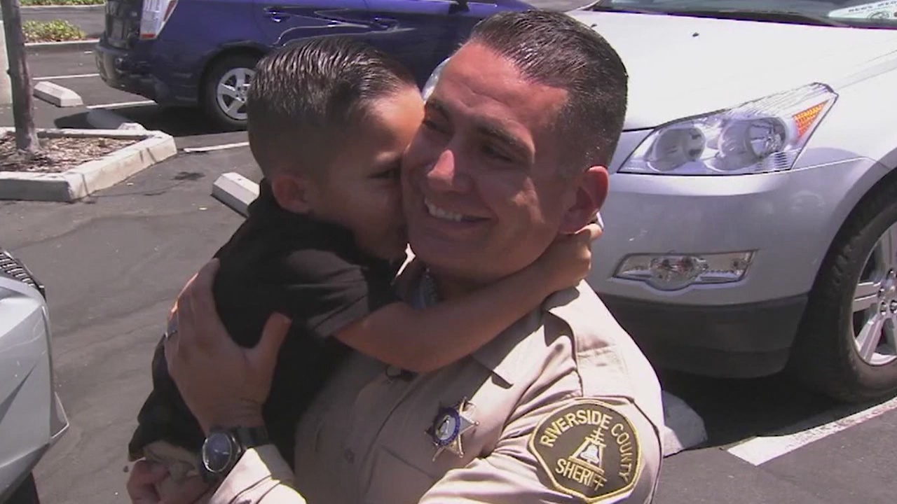Off-duty deputy saves choking 3-year-old boy's life