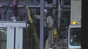 Heat wave leaves thousands without power in San Fernando Valley