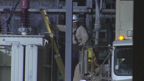 Heat wave leaves thousands without power in San Fernando Valley