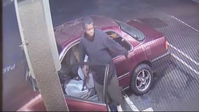 VIDEO Elderly man and teenage boy break into Lakewood Liquor store