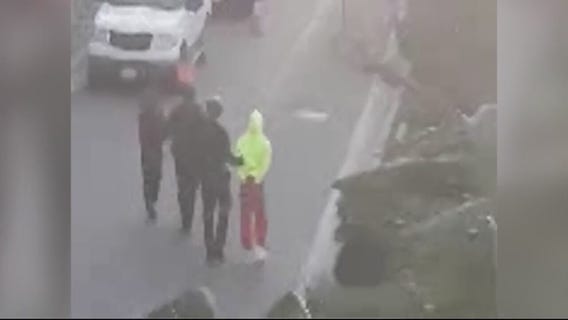 Armed robber hides in Marina Del Rey apt after pursuit