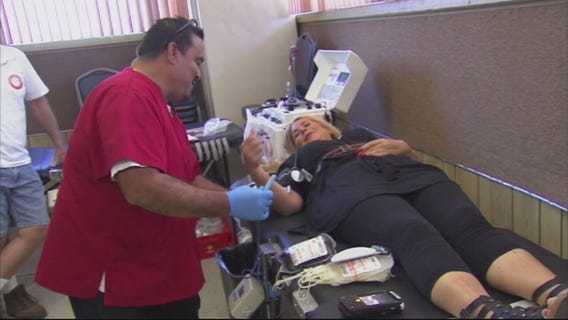 SoCal neighbors line up to donate blood for Las Vegas shooting victims