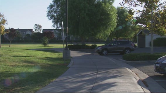 Authorities investigating attempted kidnapping of 12-year-old girl in Santa Clarita