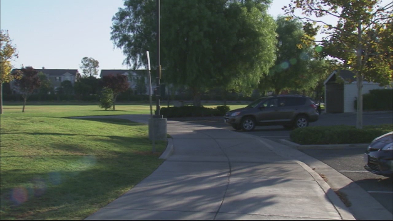 Authorities investigating attempted kidnapping of 12-year-old girl in Santa Clarita