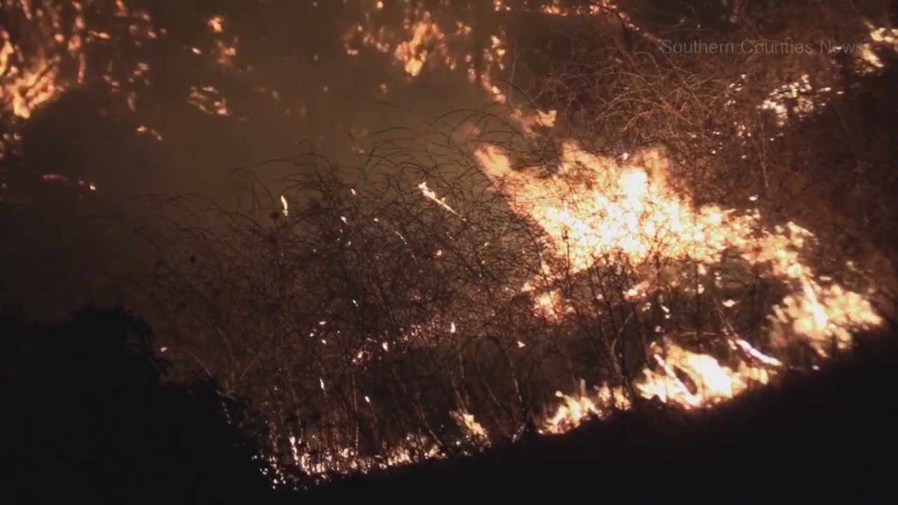 Crews battle two brush fires along 57 Freeway in Brea