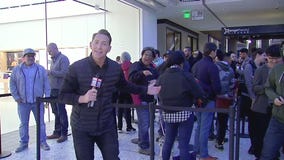 Hundreds wait in line for iPhone X launch in Los Angeles
