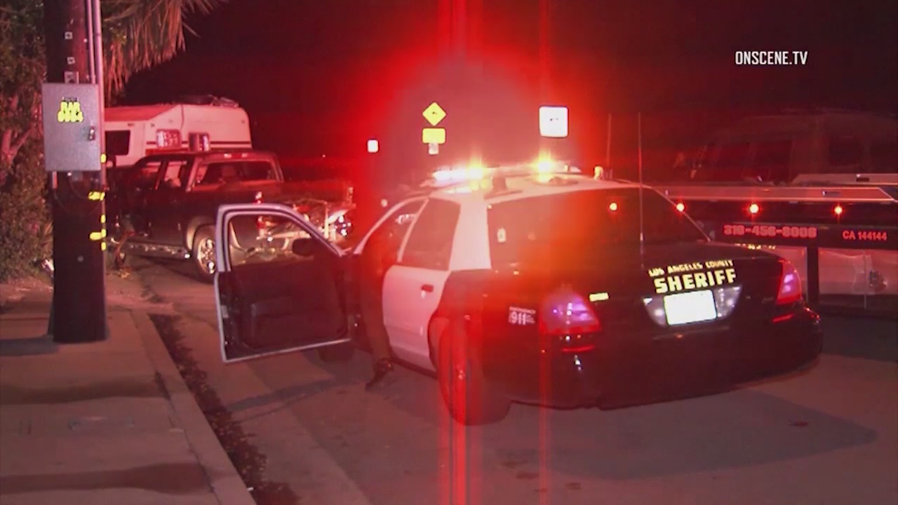 Trespasser shoots at Malibu homeowner during chase