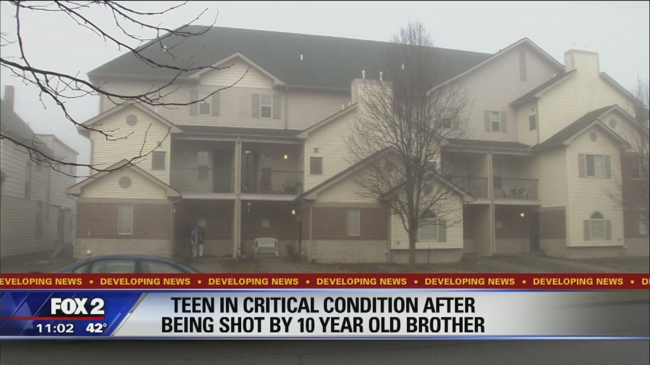 Police: Man fatally shot after kicking in ex-girlfriend's door