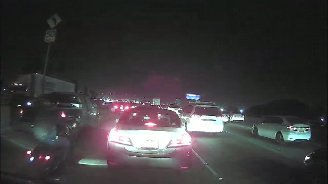 Waze app details the worst times to travel during Thanksgiving week