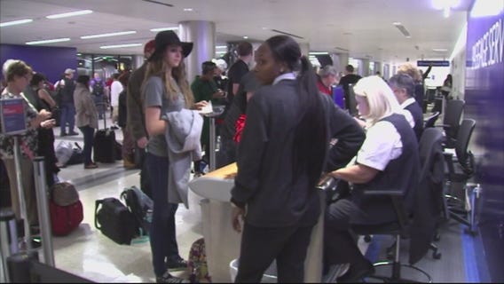 Atlanta power outage strands thousands of travelers