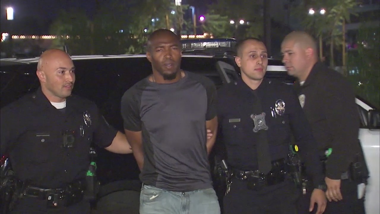 Man barricaded in Kaiser Permanente building in Baldwin Hills after pursuit