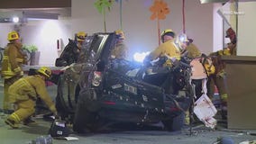 Ex-Clippers player & wife killed in car crash