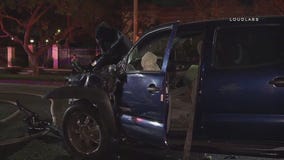 2 killed, 2 hurt in Jefferson Park crash