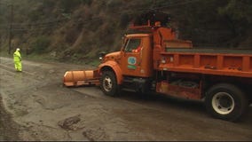 Mudslide shuts down Topanga Canyon in Malibu