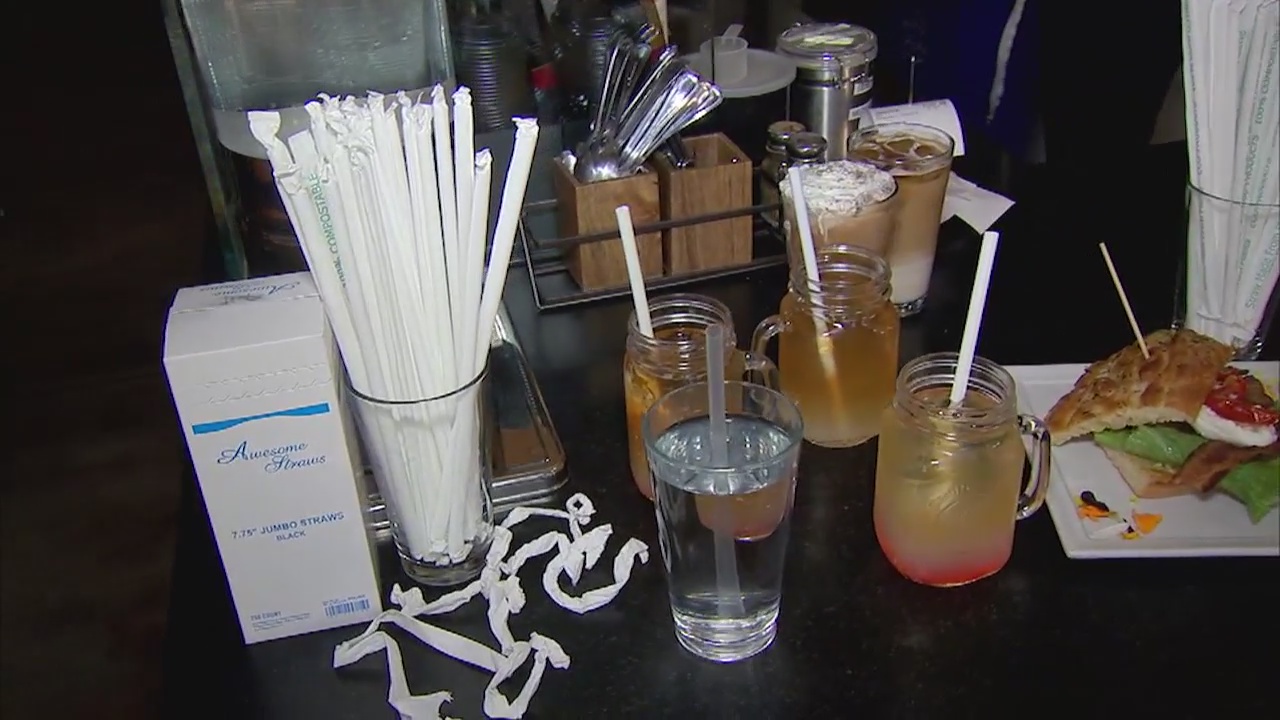 Long Beach restaurant launches the 'No Straw Challenge'