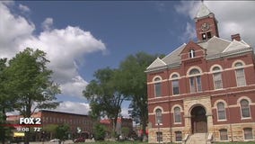 Howell boasts many boutiques, restaurants and historic buildings