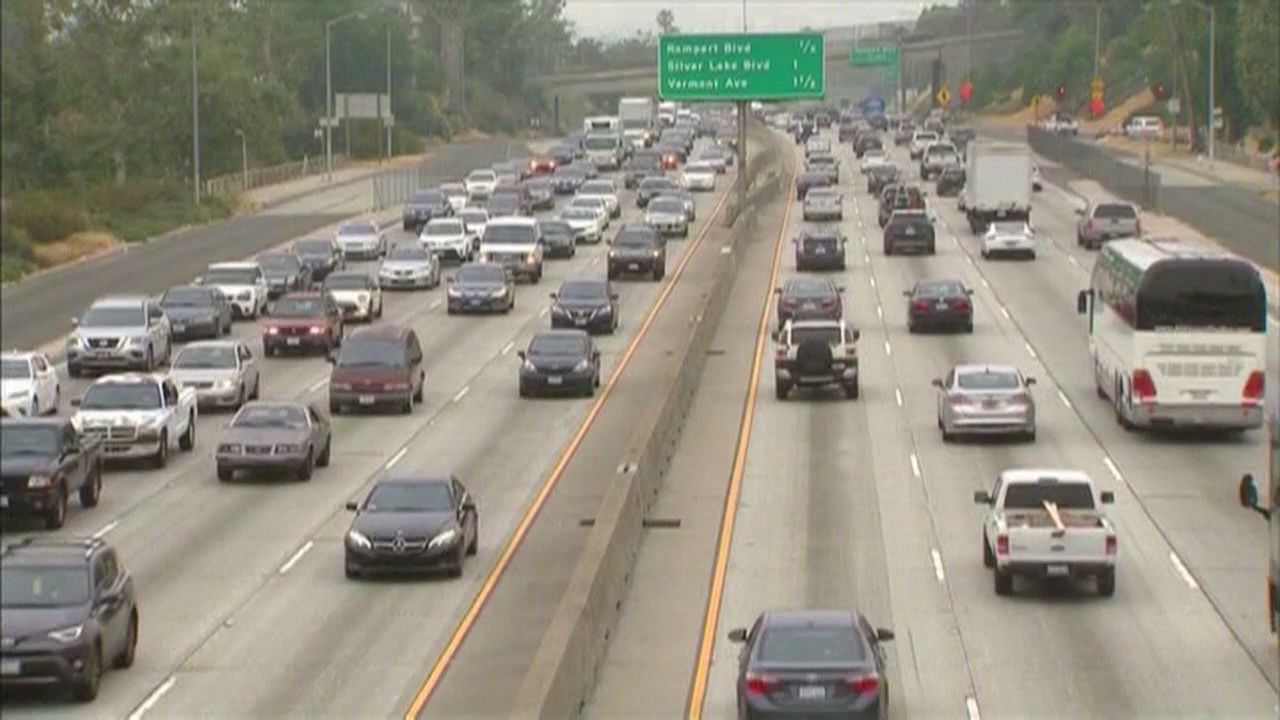 Millions head out for Memorial Day getaways