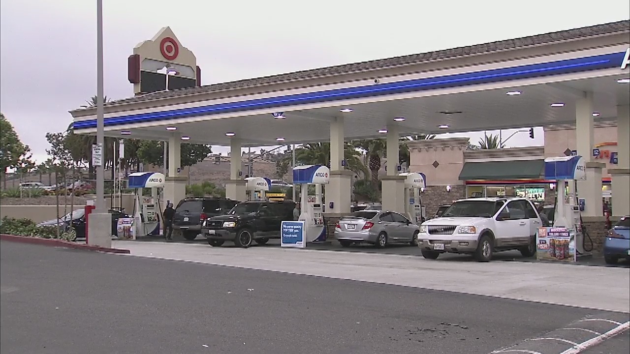 Man shot multiple times in Pomona