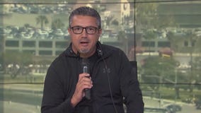 FOX 11 production crew honors Tony McEwing on his 25th anniversary at KTTV