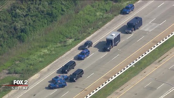 Standoff on I-75 ends after 6 hours, man arrested