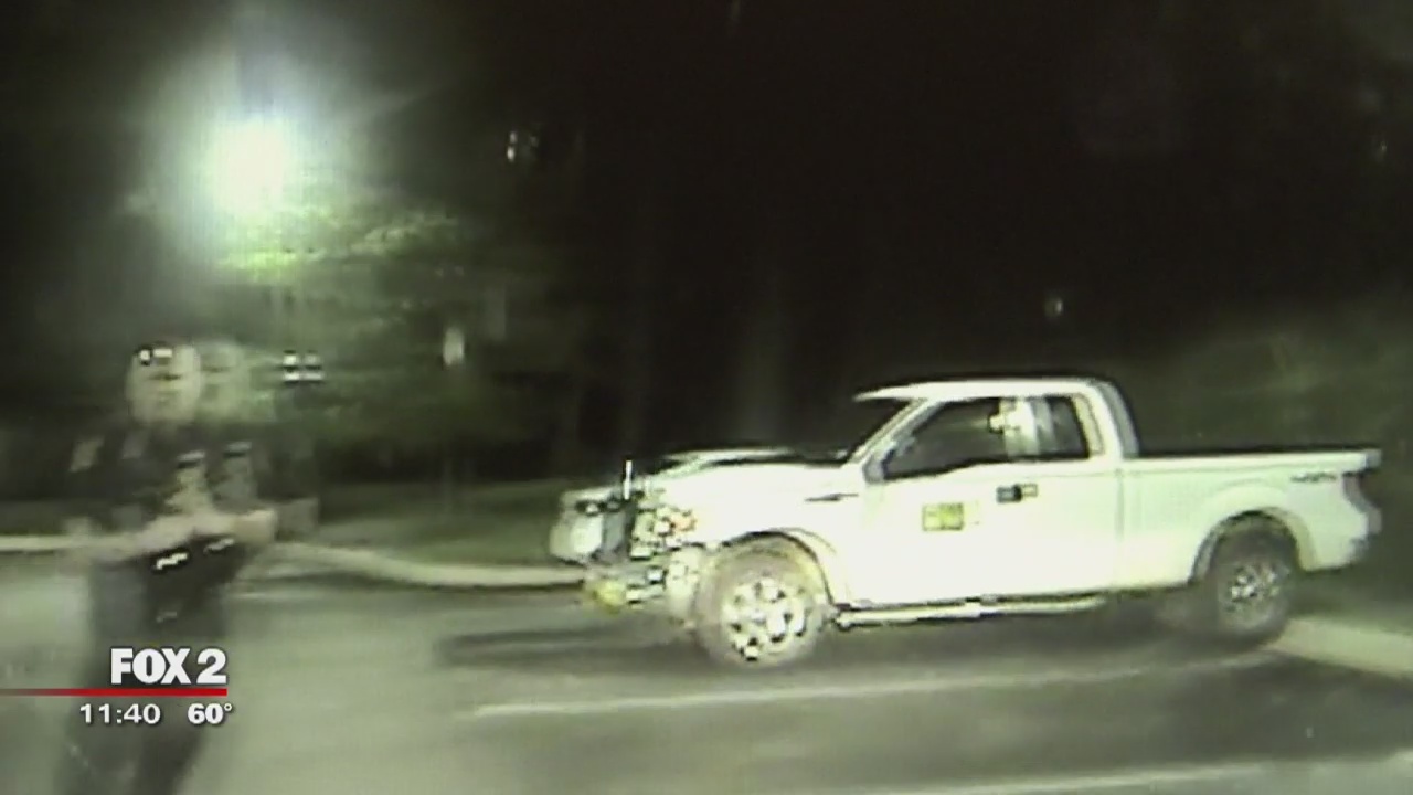 Romulus PD look for suspect who stole police cruiser