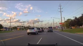 Man in stolen ambulance leads police on chase through Mt. Clemens: video