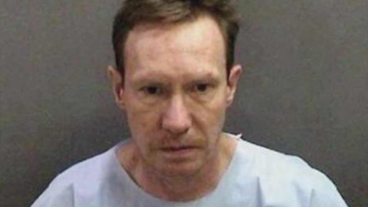 Manhunt for millionaire fugitive