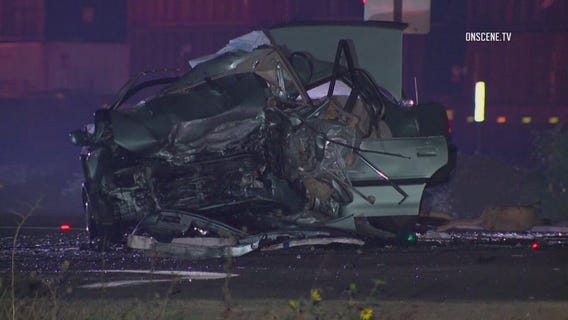 4 killed, 1 hurt in multi-vehicle wreck in Riverside County