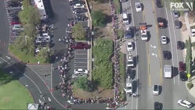 Thousand Oaks strong: Hundreds donate blood to mass shooting victims