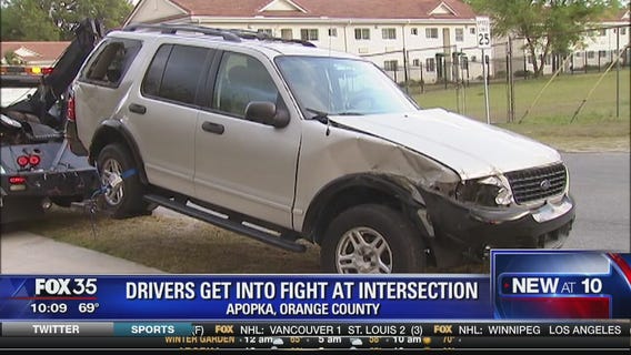 Drivers get into fight at intersection