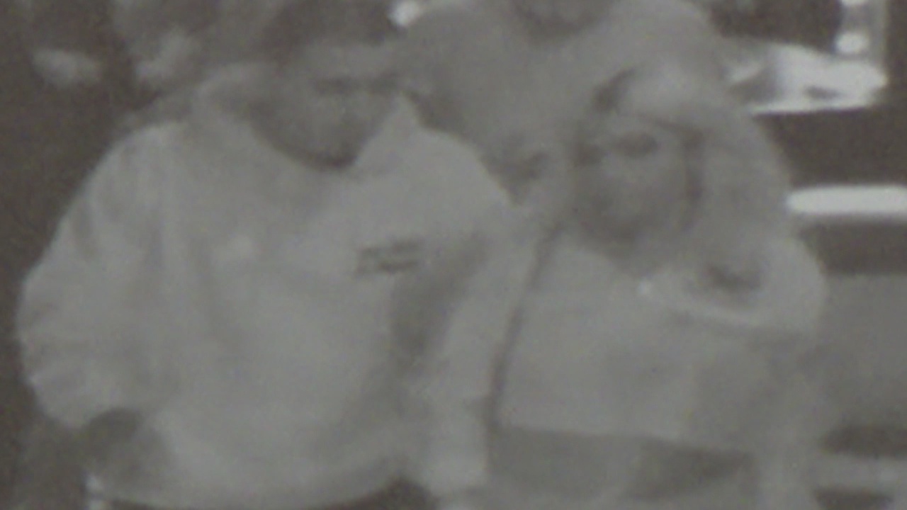 Police seek driver in Hollywood hit-and-run