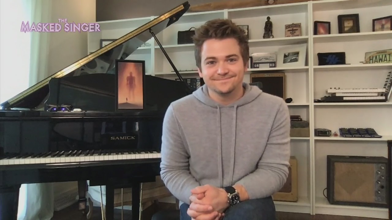 Country music star Hunter Hayes revealed as 'Astronaut' on 'The Masked Singer'