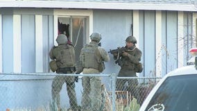Possible domestic violence suspect barricaded in Palmdale home