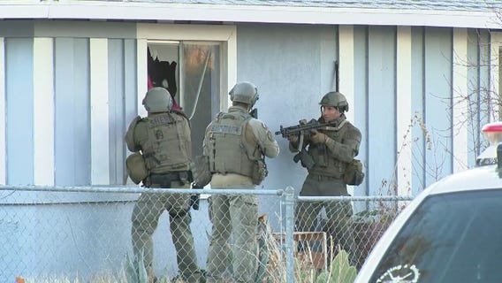 Possible domestic violence suspect barricaded in Palmdale home