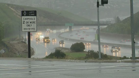 Heavy rain causes mudslides in Simi Valley area