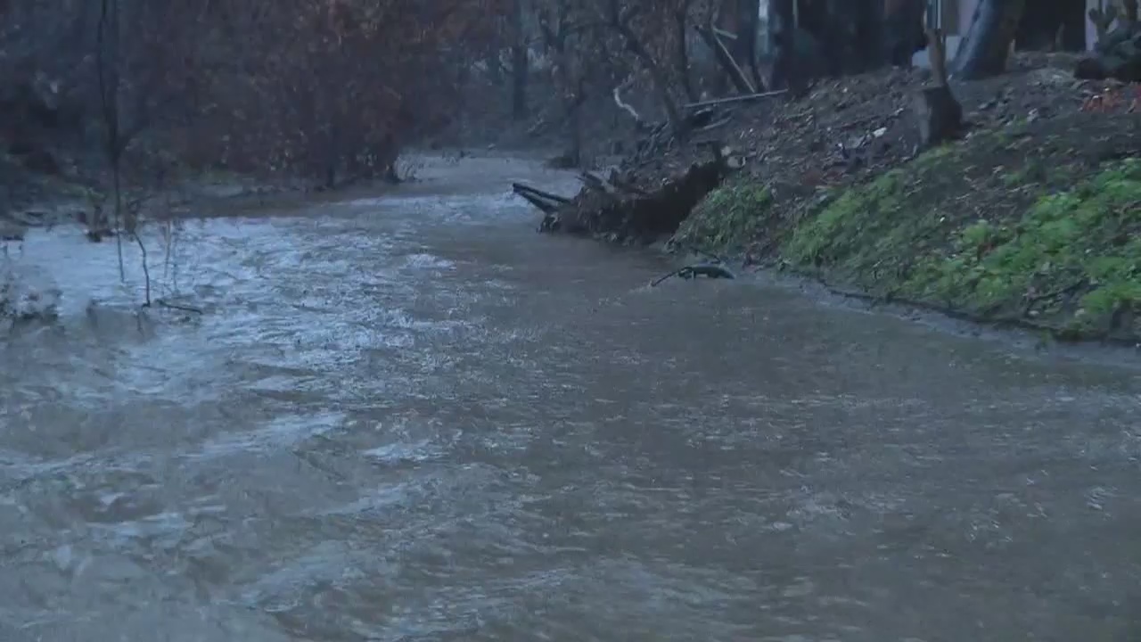 Rockslides hit Malibu