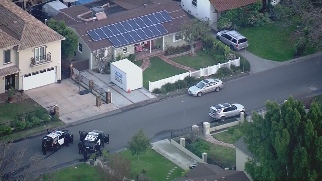Police investigating shooting reports in Sherman Oaks