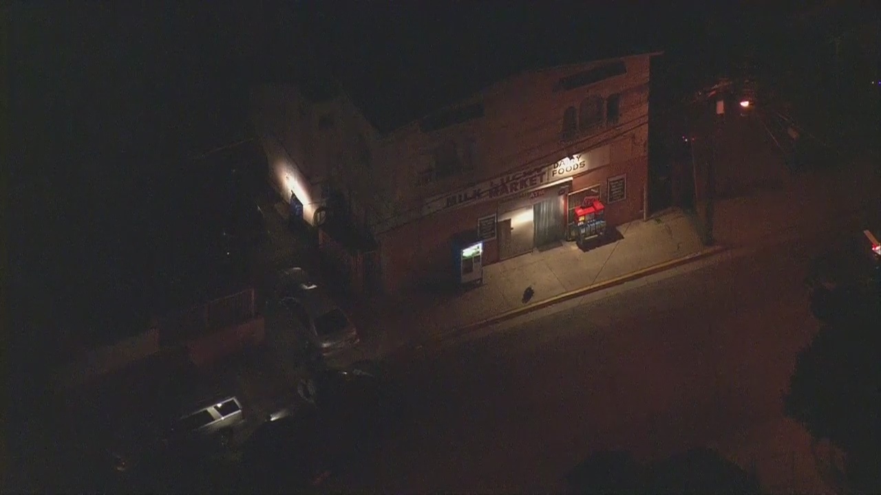 Barricaded suspect in East LA