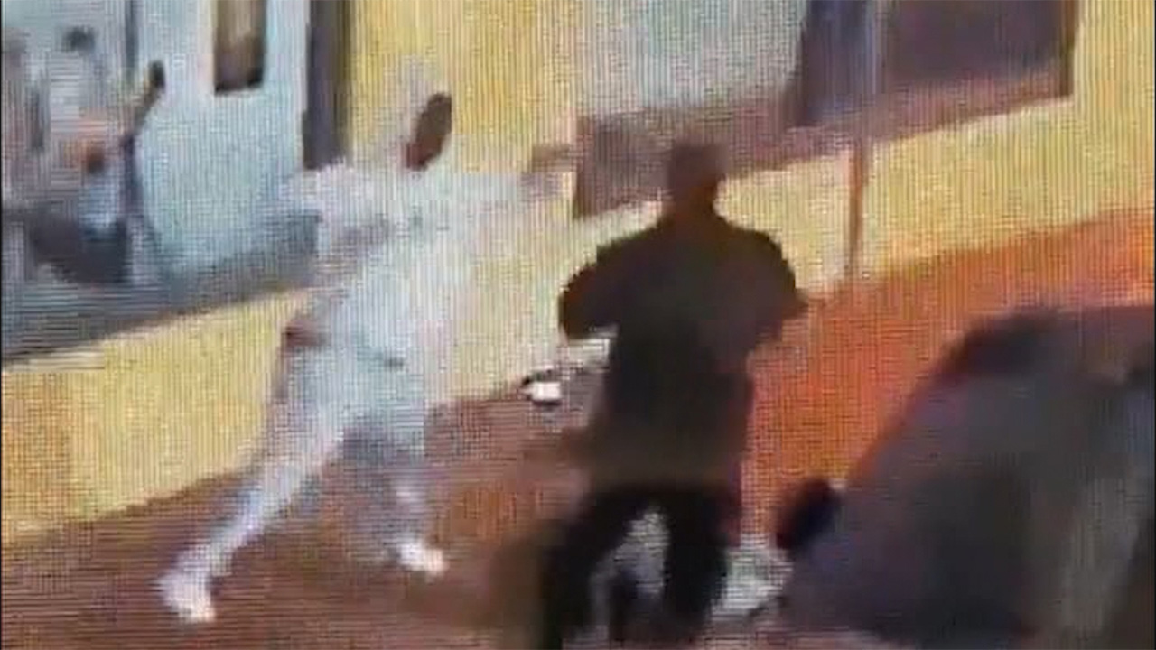 Woman attacked in downtown LA while being distracted by her phone