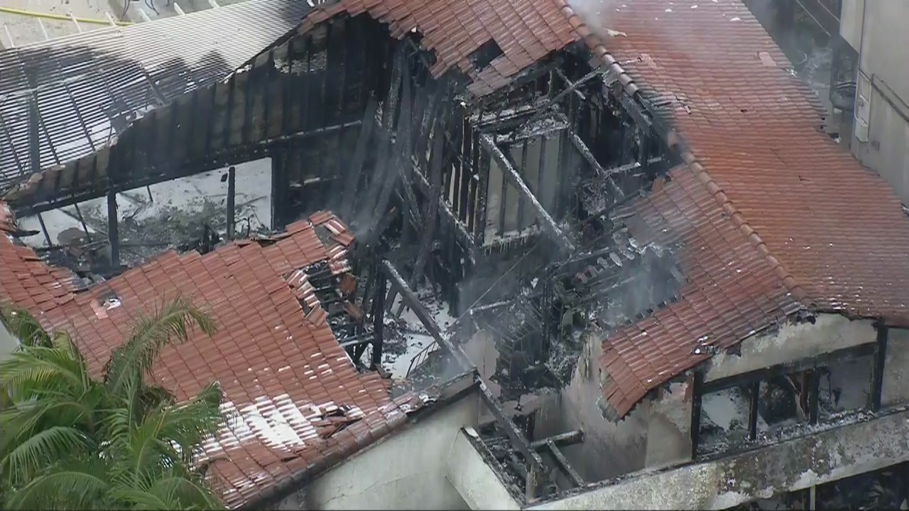 Plane crash in Yorba Linda neighborhood