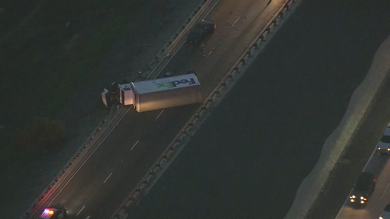 Fatal crash in Irwindale shuts down off-ramp