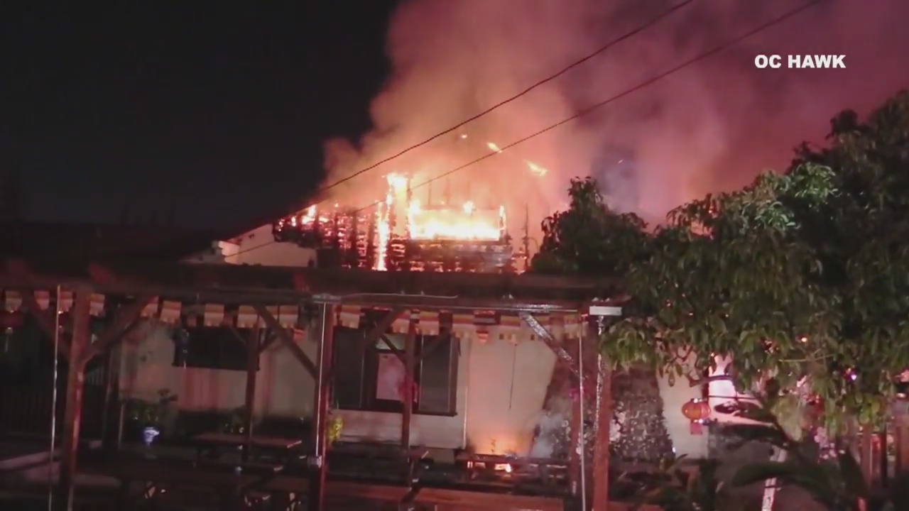 Fire burns Buddhist temple in Garden Grove